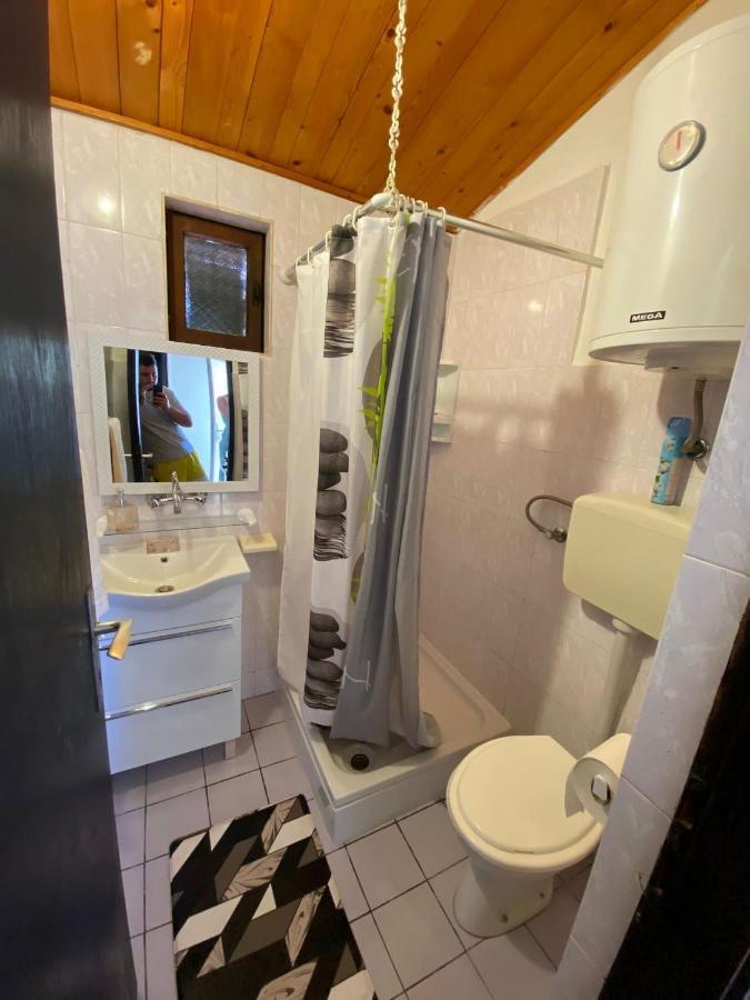 Apartmani Ines Marina Buitenkant foto
